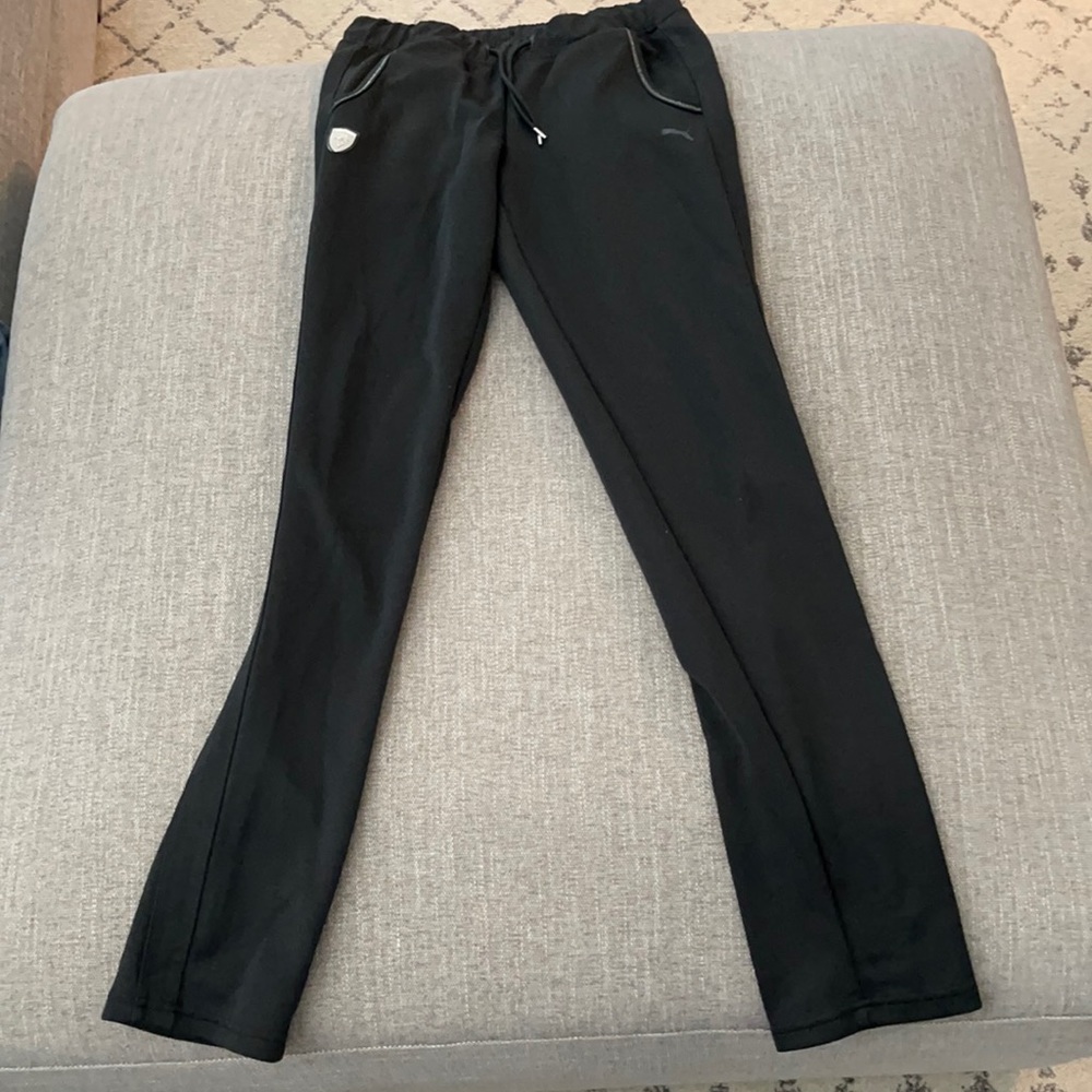 Women’s Puma Ferrari sweats bundle